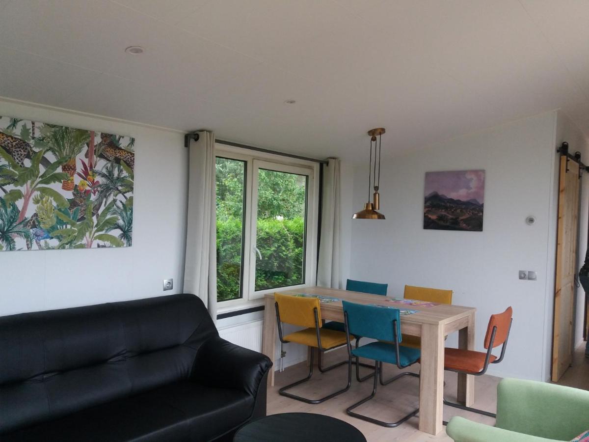 Luxe Bungalow Op Rustig Vakantiepark. Dronrijp Exterior photo